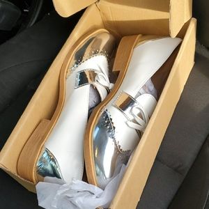 New in box. Journey and crew white/silver shoes